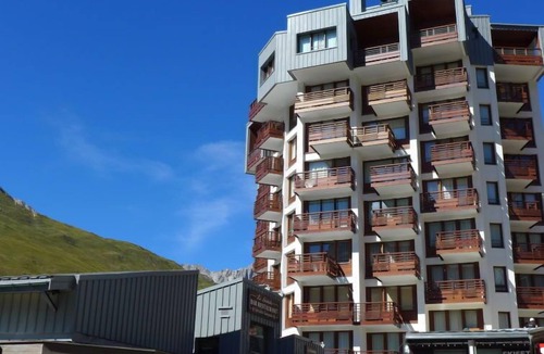 Val Claret Apartment | Le Curling B (Val Claret) by Interhome