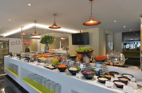 Thung Maha Mek Hotel | Le D'Tel Bangkok