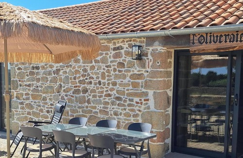 Saint-Christophe-du-Bois House | Le Domaine de la Haye - Luxury gîte "L'Oliveraie - 15 minutes from Puy du Fou