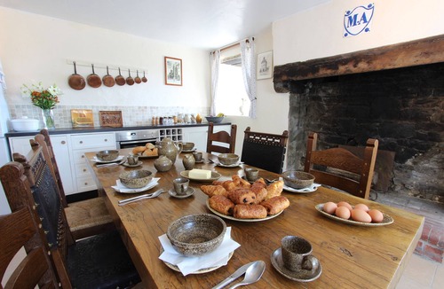 Roncey Bed & Breakfast | Le Douitel