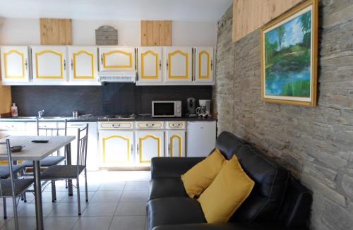 Gembes Apartment | Le fenil