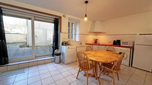 Dompierre-les-Eglises House | Le gîte communal