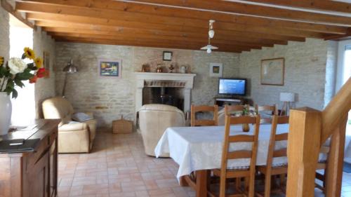 Massognes House | Le gîte de battreau