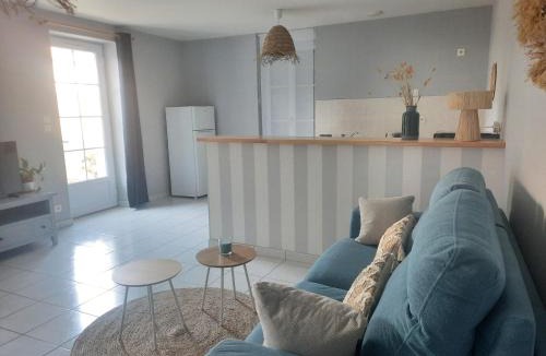 Vendeuvre-du-Poitou House | Le Gite Boho