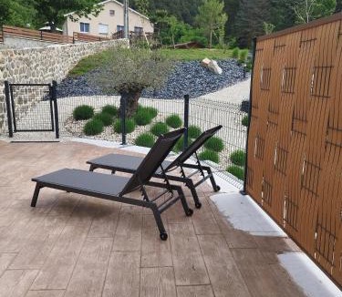 Coubon House | Le gite de la Bille