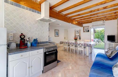 Montrem House | Le Gite Des Ecureuils - Montrem