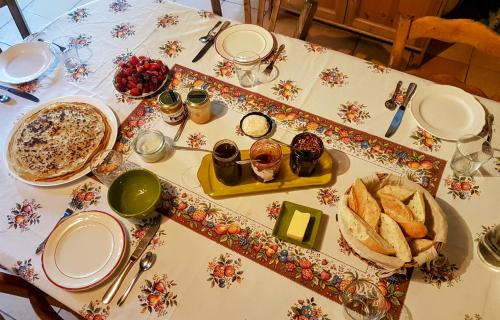 Saint-Andre-de-Majencoules Bed & Breakfast | Le Hameau de Valbonne