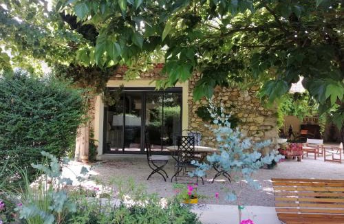 Laragne-Monteglin Bed & Breakfast | Le Jardin