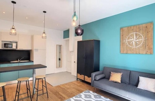 Lyon City Centre Apartment | Le Jean Macé-Charmant 2 pers- universités