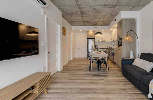 Saint-Roch Apartment | Le Jules-Rooftop Pool