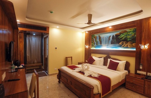Kalapettai Hotel | Le Kumar Residency