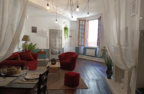 Saint-Leonard-de-Noblat Apartment | Le Liberté appartement privatif