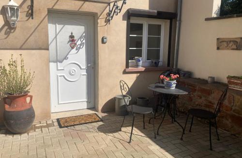 Handschuheim Apartment | Le linele