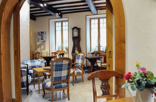 Cauterets Hotel | Le Lion d'Or