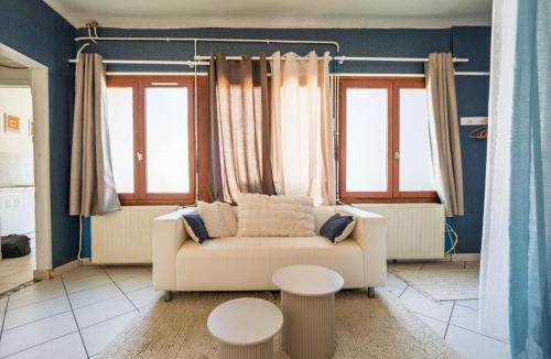 Bernay Apartment | Le Lobrot - studio 2 personnes - parking facile