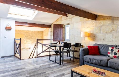 Saint-Germain-Du-Puch House | Le Loft - Château Le Noble