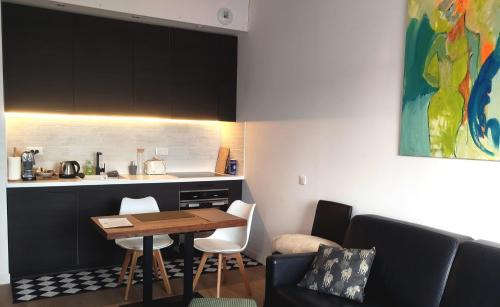 Clamart Apartment | LE LOFT de la Villa Voltaire