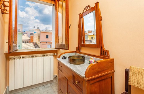 Bronte Apartment | Le Logge House - Bronte Apartment with Mountain Views