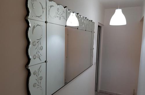 Saint-Sernin-du-Plain House | Le Logis Autonome, chambre d'hôtes