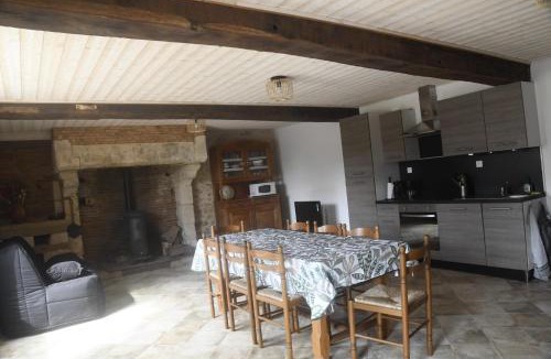 Saint-Valerien Apartment | Le logis de la Chauvelière