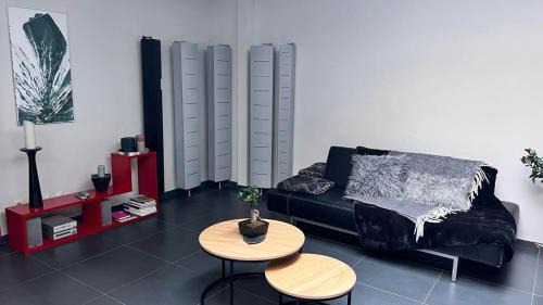 La Gare House | Le Loly