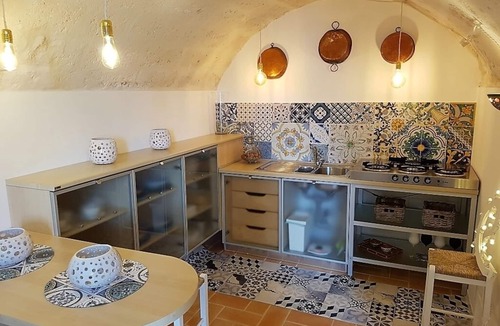 Sasso Barisano House | Le Luminarie Sassi - house in the rock in the heart of the Sassi of Matera
