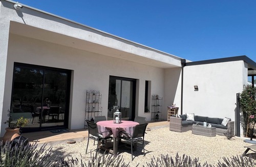 Cornillon-Confoux House | LE Luxe AU Calme DE LA Provence