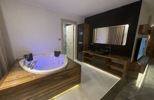 Karaman Mahallesi Hotel | Le Luxe suites hotel & SPA