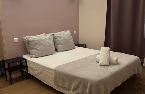 Lacrouzette Hotel | Le lys lacrouzette
