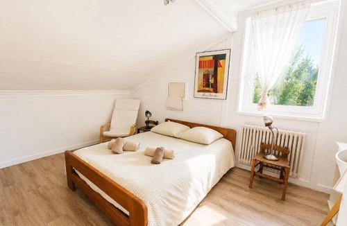 Gennes-Val-de-Loire House | Le Maître de Chaî