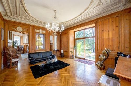 Saint-Brieuc Villa | Le Manoir - Cinéma, Jacuzzi, Piscine & Sauna