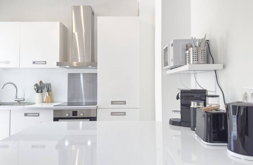California - Pezou Apartment | Le Marylin
