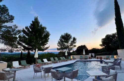 Saint-Saturnin-les-Apt Hotel | Le Mas de Garrigon - Boutique Hôtel & Spa
