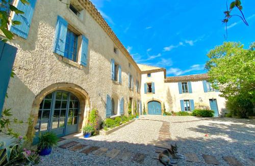Violes Bed & Breakfast | Le Mas de la Soie