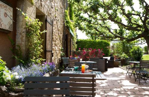 Orange Hotel | Le Mas Des Aigras - Hôtel & Restaurant de Charme en Provence