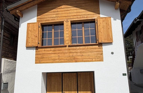 Lens House | Le mazot - large studio with separate shower room