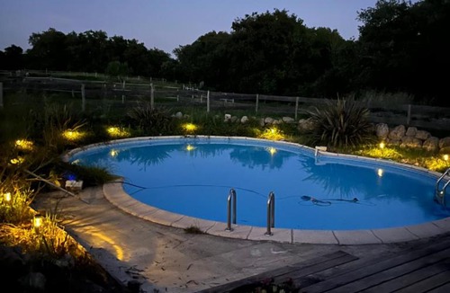 Gueyze House | Le Merlat Gite