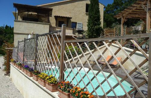 Aubres House | Le Mille Fleurs