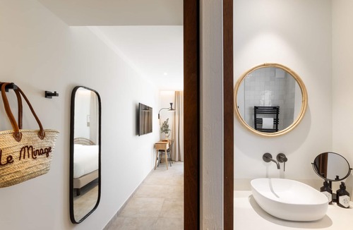 Bormes-Les-Mimosas Hotel | Le Mirage