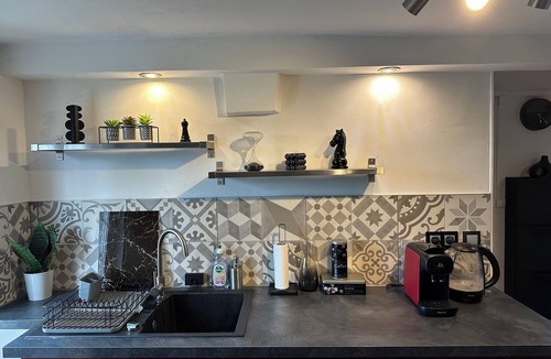 La Chapelle-Saint-Luc Apartment | Le Moderne