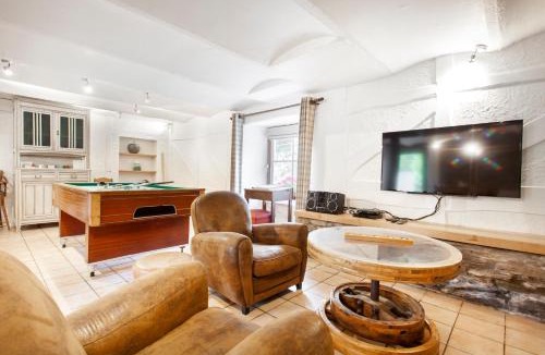 Lorcy House | Le Moulin d'en Bas