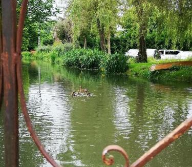 Mezilles House | Le Moulin de Corneil