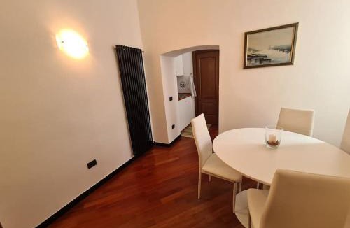 Carignano Apartment | LE MURA