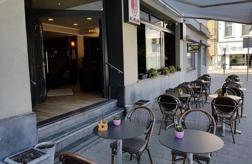 La Louviere Hotel | Le New Matinal