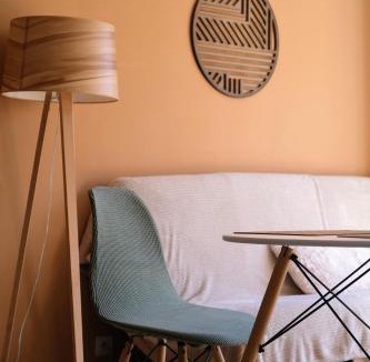Gisay-la-Coudre Apartment | Le Nid Bohème