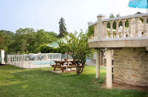 Epertully House | Le Noyer by Interhome