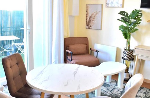 Poitiers Apartment | Le paisible