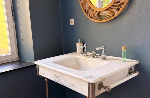 Thisnes Bed & Breakfast | Le Palais d'Orient - Suite avec salle d'eau