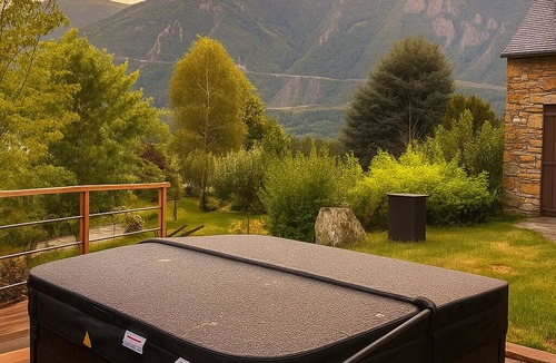 Bourisp House | Le Paradis des Loups - Jacuzzi & Gym - In the mountains of St-Lary & Piau