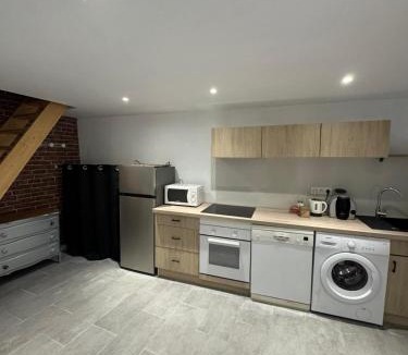 Romagnat Apartment | Le Paradis